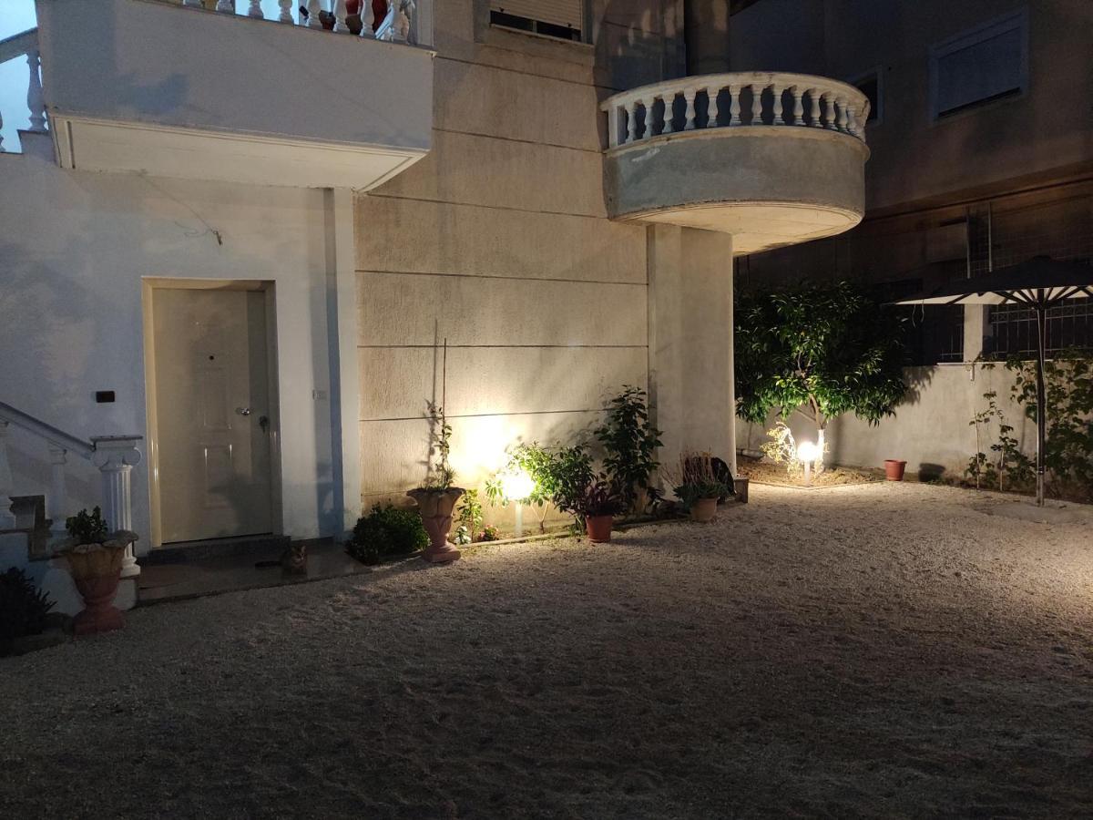 P-Apartment Sarandë Exteriér fotografie